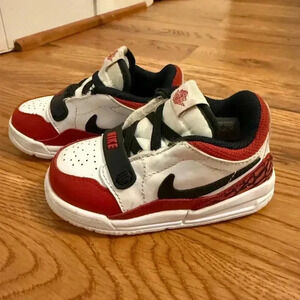 Nike Air Jordan Legacy 312 Low 'Chicago Red' Toddler Sneakers size 6C